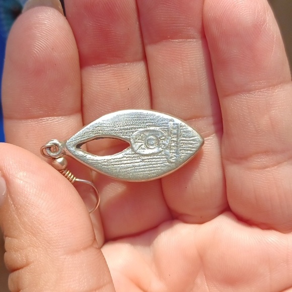 Vintage Alia Silver Tone Dangle Earrings, Tan Luster 1991 - Picture 2 of 3